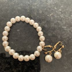 Clip On Pearl Earrings And Stretch Bracelet Gold Tone