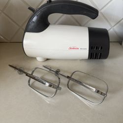 Sunbeam Mixmaster Hand Mixer