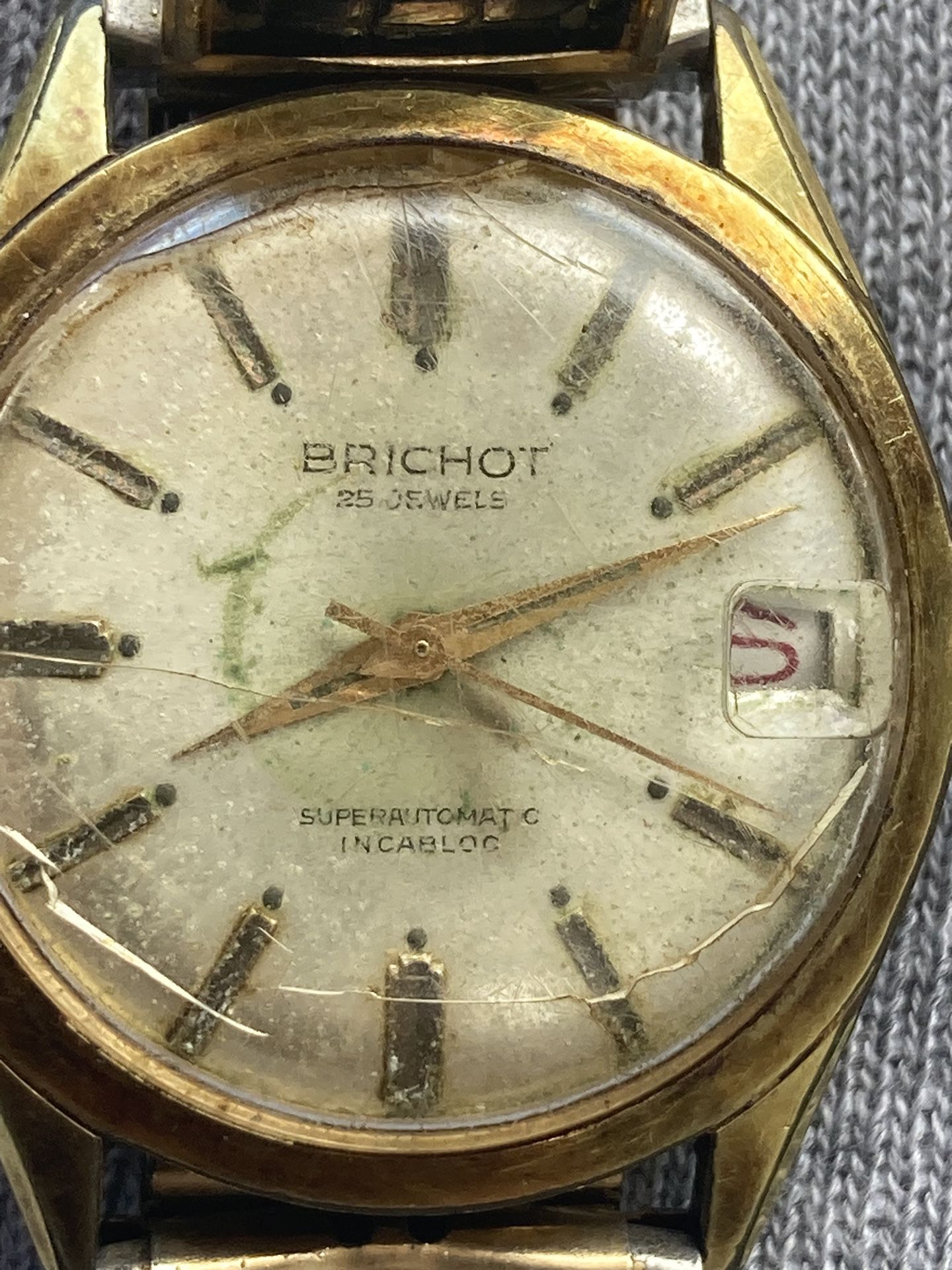 Brichot 25 Jewel Gold Tone Watch 