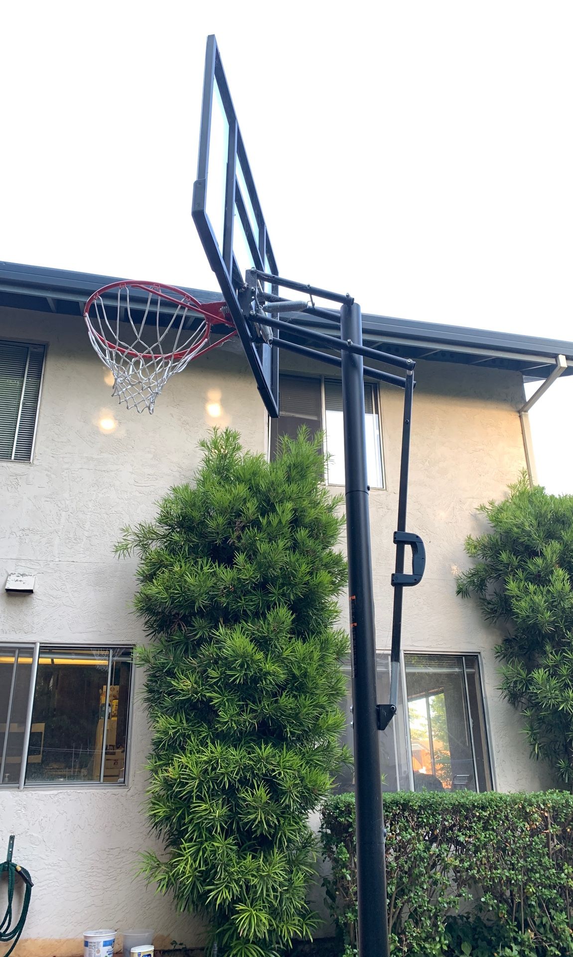 Lifetime 50” Steel-Frame Portable Basketball Hoop