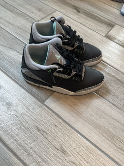 Jordan 3s