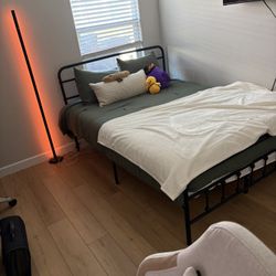 Queen Size Bed Frame And Mattress 