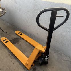 Pallet Jack 