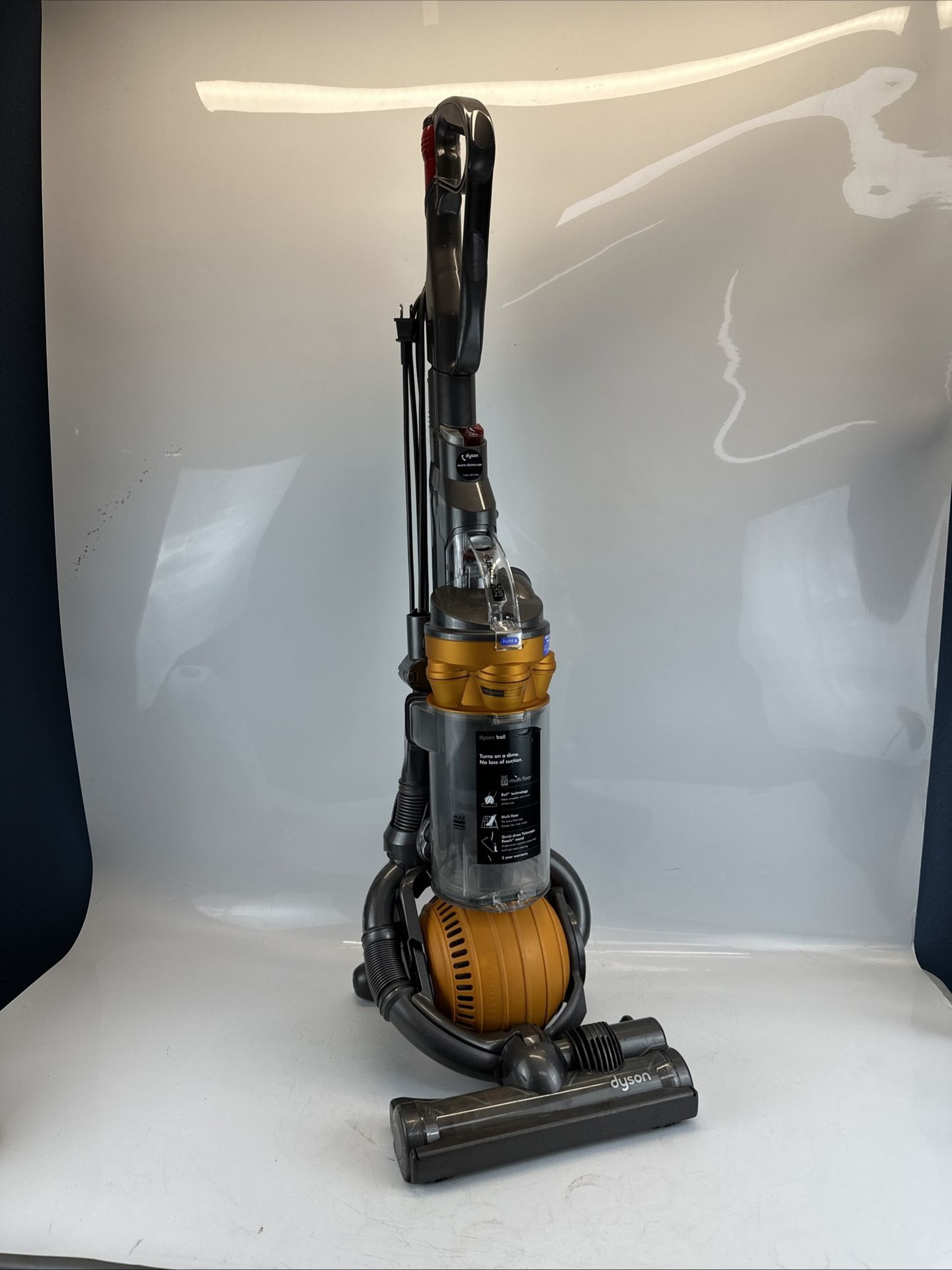 Dyson DC25 Ball Vacuum Orange – Upright, Bagless, Powerful Suction, Tested