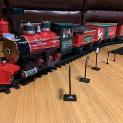 EZTEC G GAUGE CHRISTMAS ENGINE SCIENTIFIC NORTH POLE EXPRESS LOCOMOTIVE  Train Set  (D3