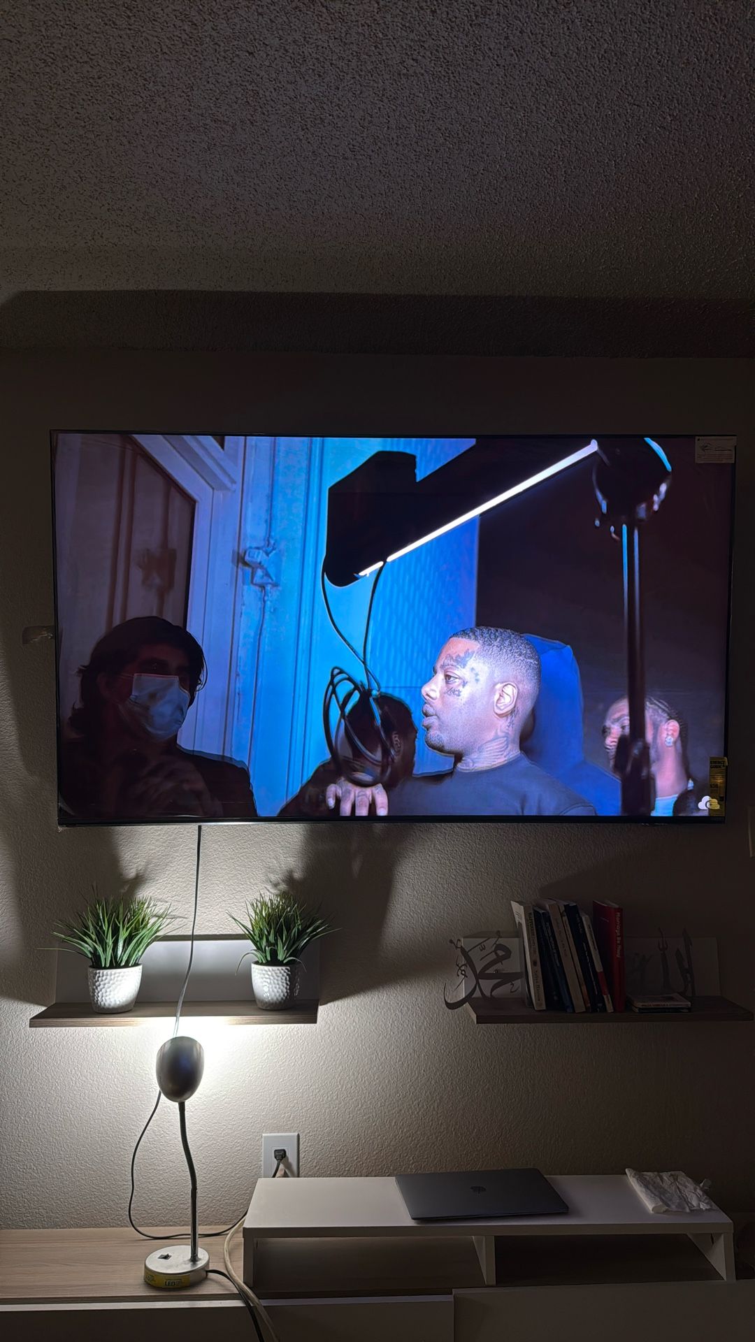 NEW! VIZIO “75inc”