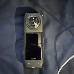 INSTA 360 X4 ACTION CAMERA NEED GONE ASAP