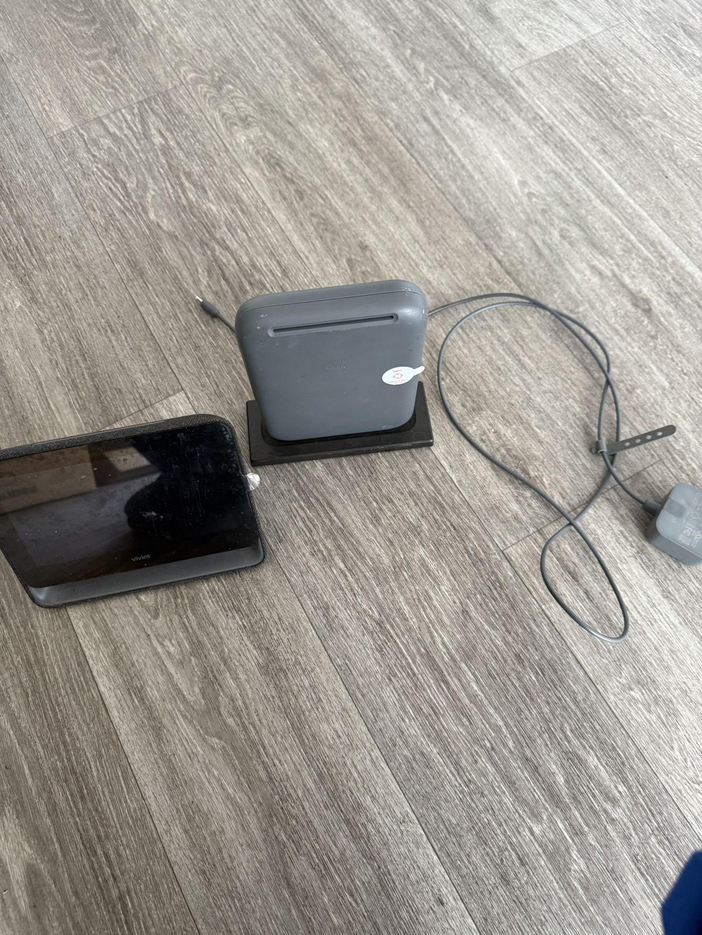 Vivint Smart Hub