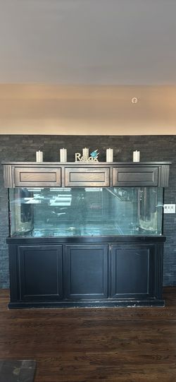150 gal Marine Land reef ready fish tank