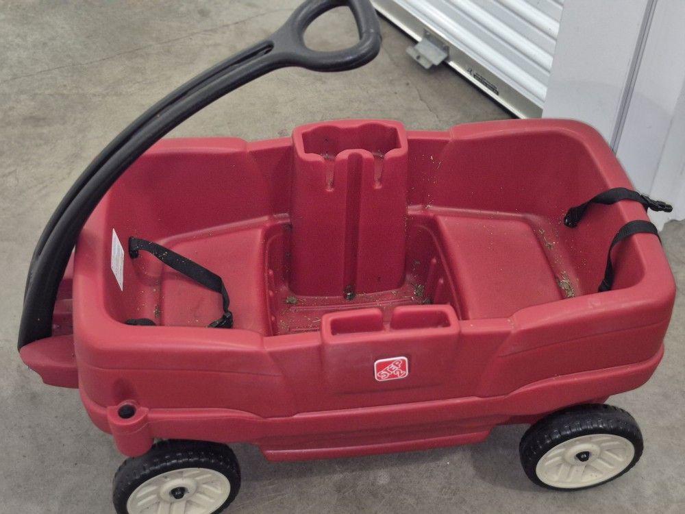 2 Seater Wagon With Seat Belts