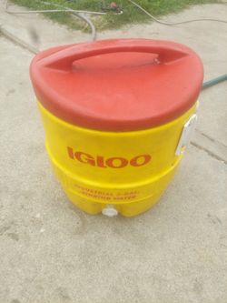 3 Gallon Igloo