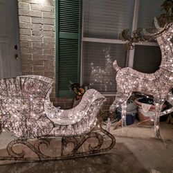 Outdoor Reindeer And Sleigh Light Up Christmas Decor