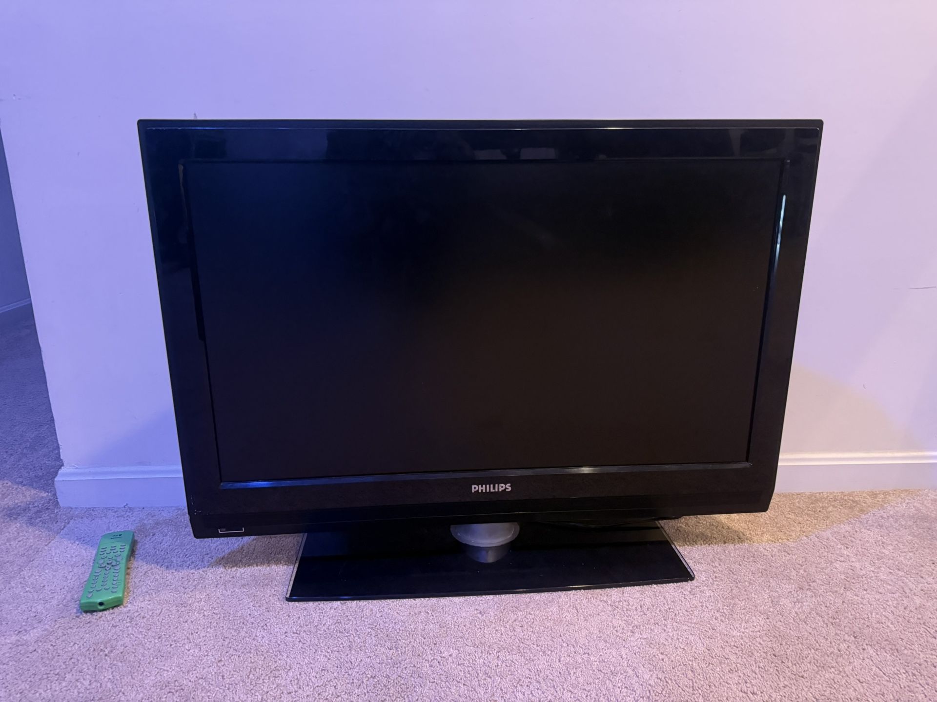 Used 36’ TV Works As It Should