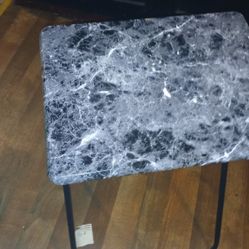 Foldable Dinner Table