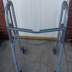 New Walker On Wheels 