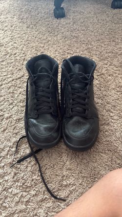 air jordan one all back color