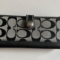 Coach Wallet. -see All Pictures 