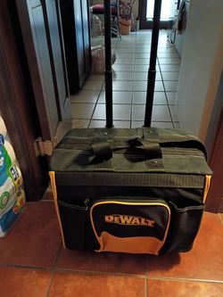 DeWalt maletín grande para guardar herramientas el precio es firme
