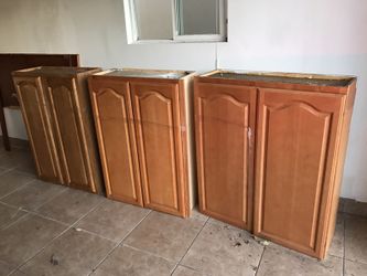 Kitchen cabinets