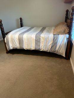 Vintage 40’s-50’s Mid-Century Full Sized Bed Frame with a Basket Weave Inlay