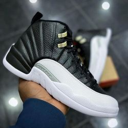 Jordan 12 Playoffs size 11 & 12
