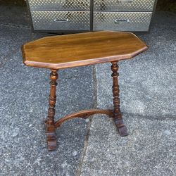 Vintage mid century end table plant stand