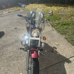 Suzuki Boulevard C 40