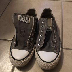 CONVERSE ALL STAR LOW TOP UNISEX SIZE 5Men/7W