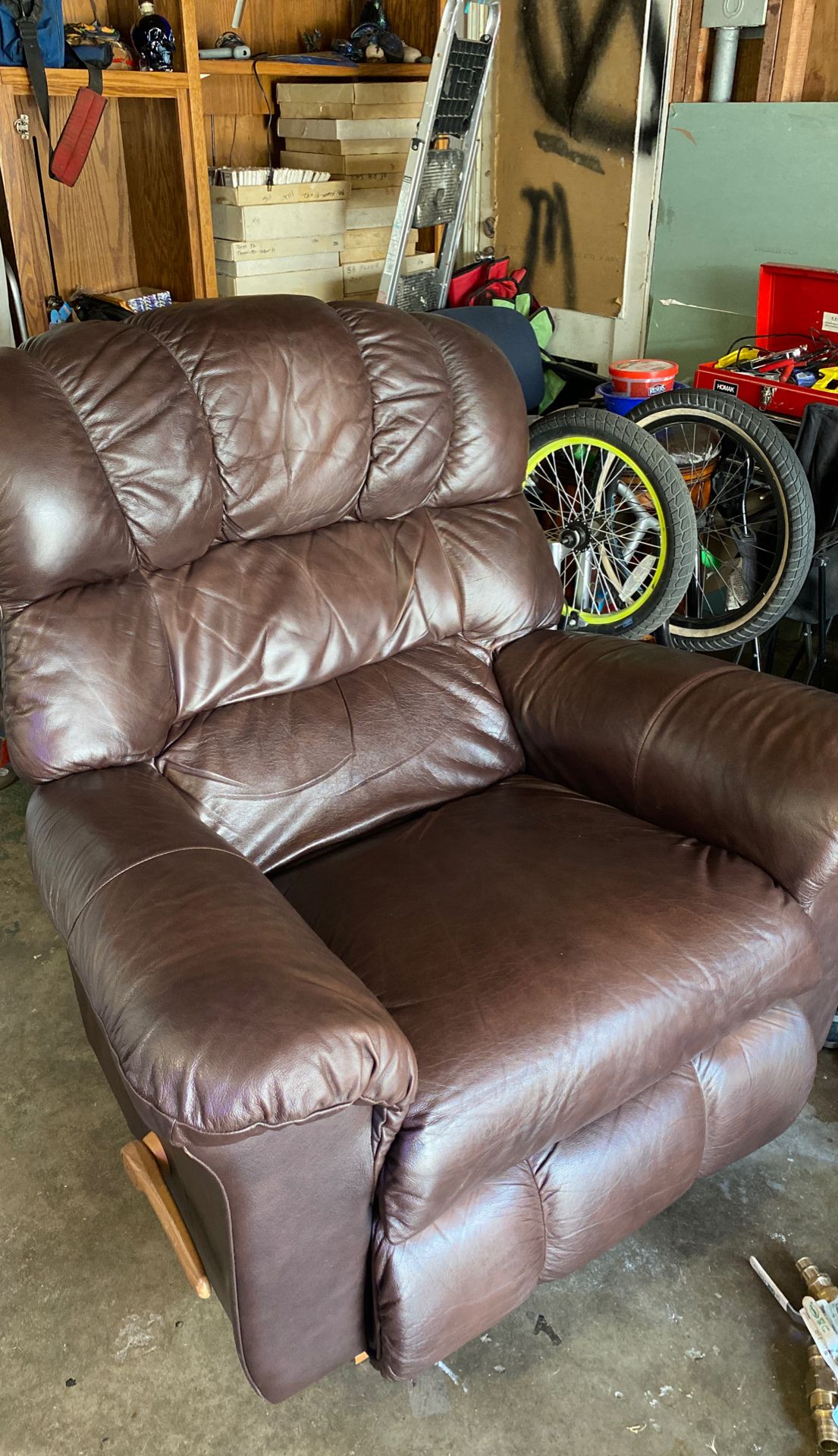 Beautiful brown soft extra wide lazy boy recliner