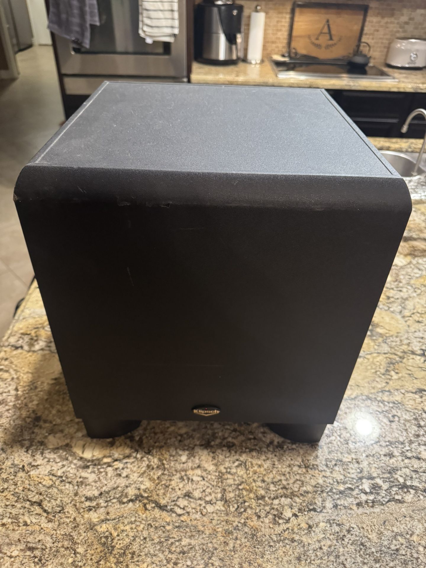 Klipsch KSW 10 10-Inch 225-Watt Powered Subwoofer Excellent & Fully Functional