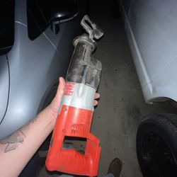 Milwaukee Sawzall 18v