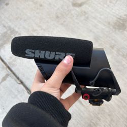 Shotgun streaming microphone