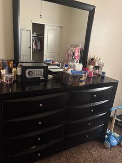 Black heavy dresser