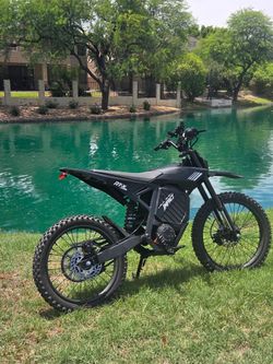 Eskute Adult Dirtbike/ E-Bike