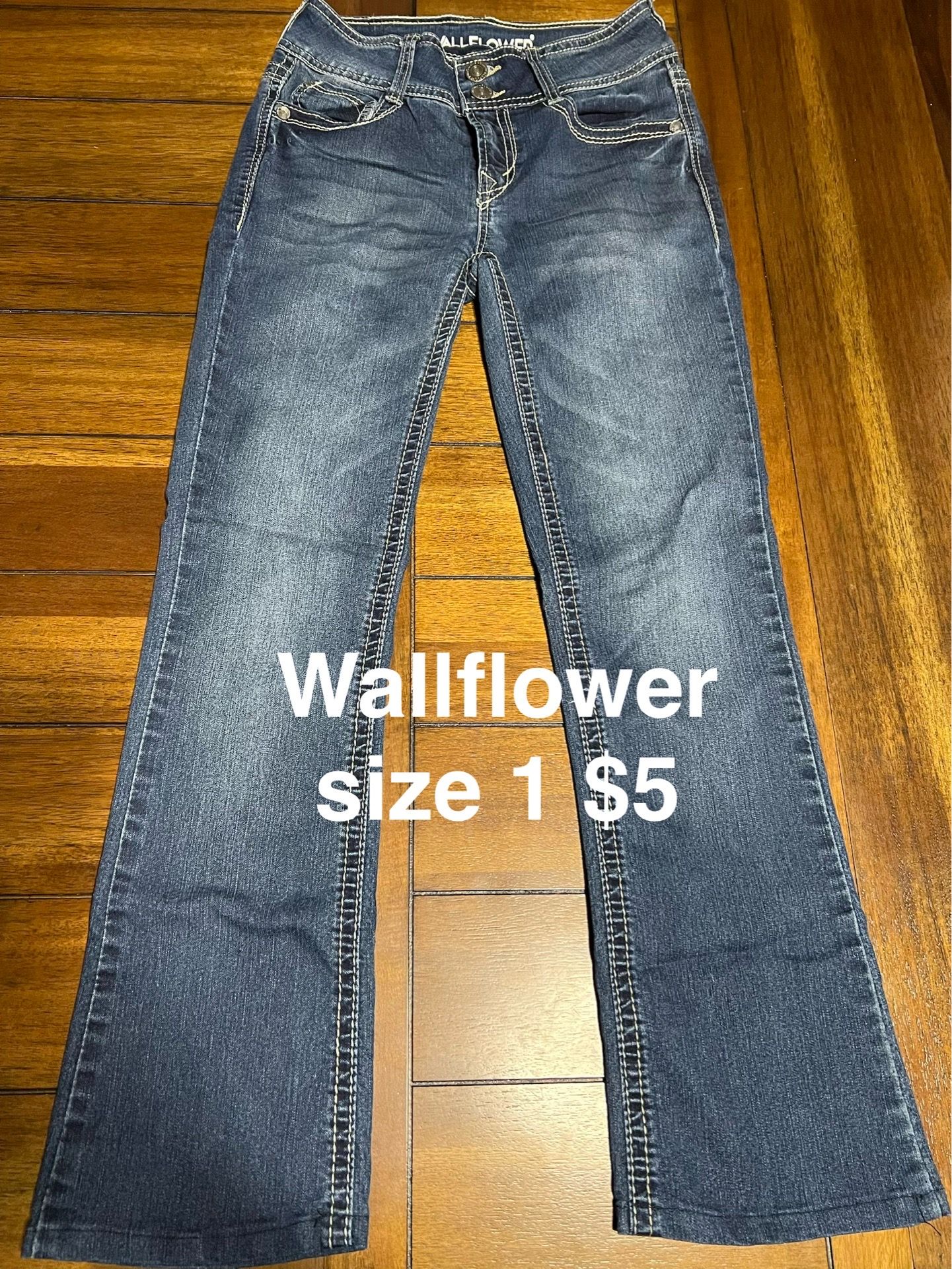 Women’s pants and shirts
