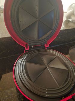 Quesadilla maker