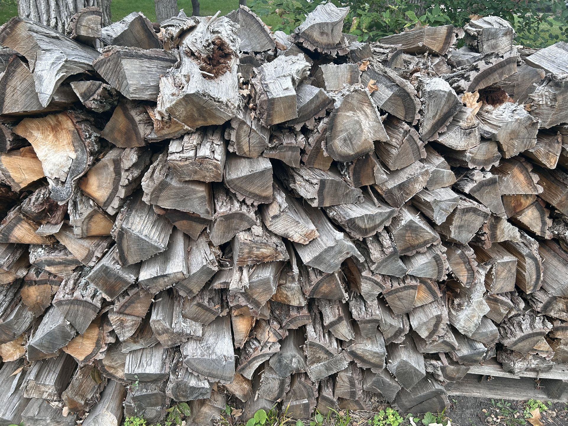 Seasoned Oak Hardwood