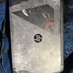 HP Star Wars Special Edition Laptop – 15.6” – Intel i5 / 8GB RAM / NVIDIA GeForce 940M – Rare Collector Model