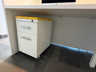Small desk documents drawer like new