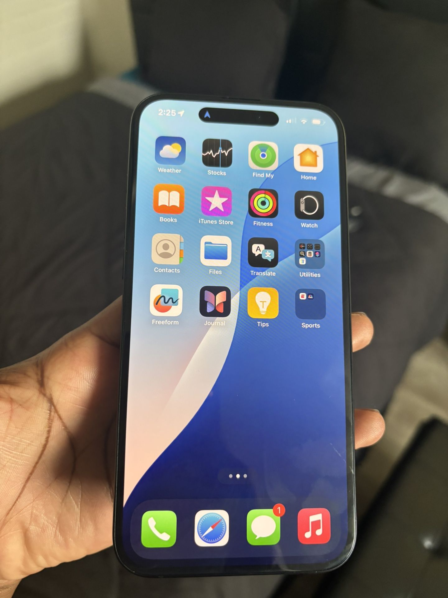 iPhone 16 Plus