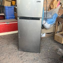 Small Refrigerator 