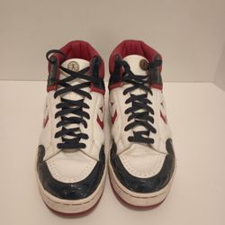 Vintage Converse Sneakers 