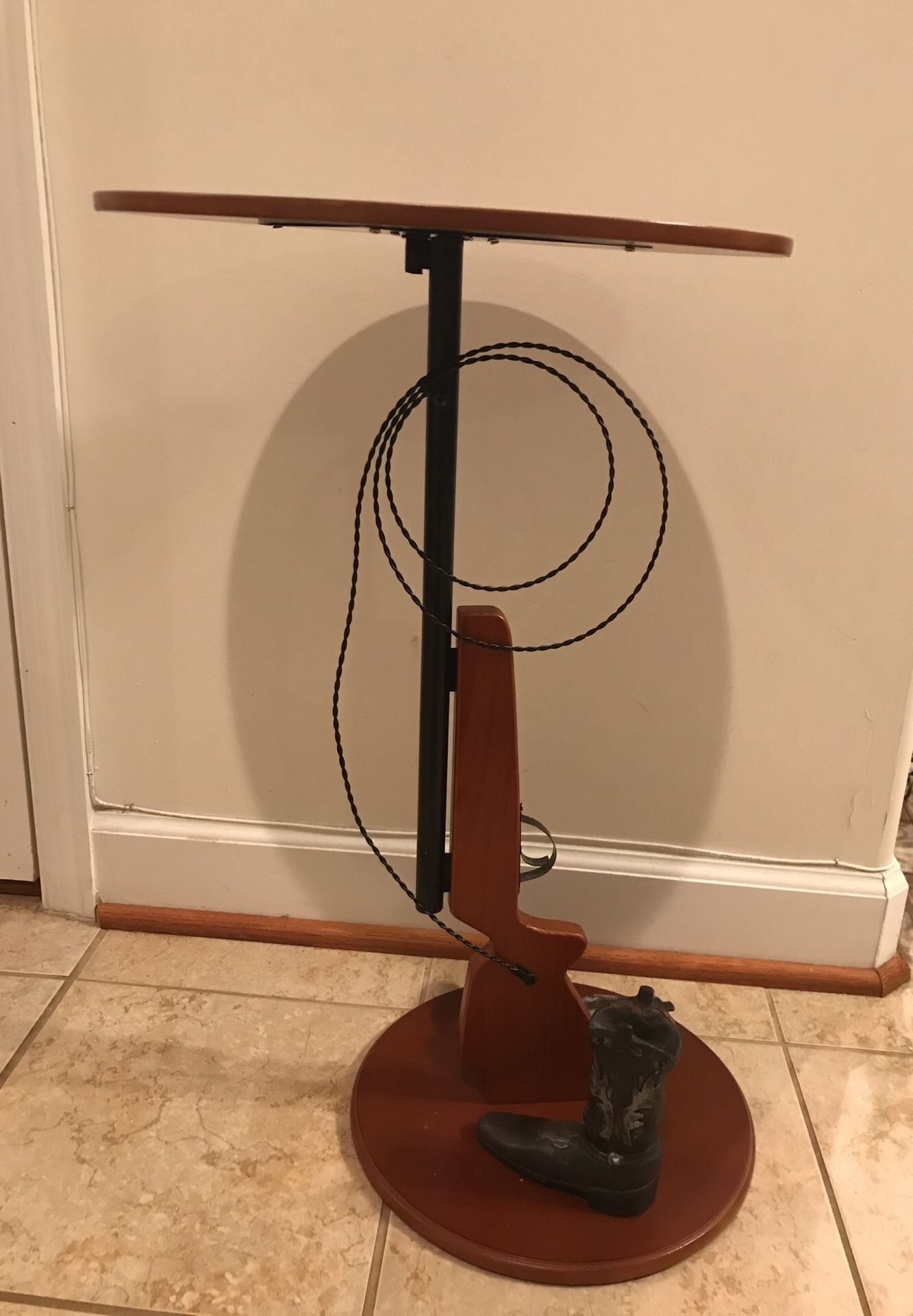 Adorable little wooden Table. With cowboy Boots decor