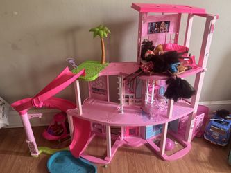 Barbie Dream House