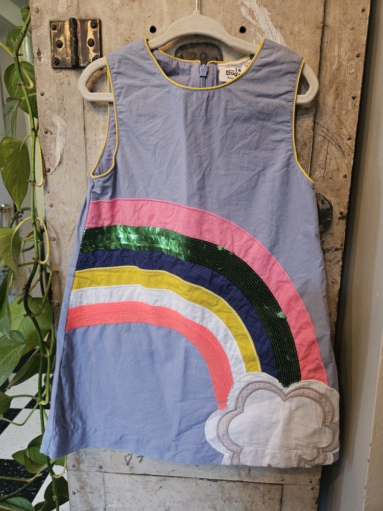 Mini Boden sequin rainbow toddler girl dress
Size 3/4Y