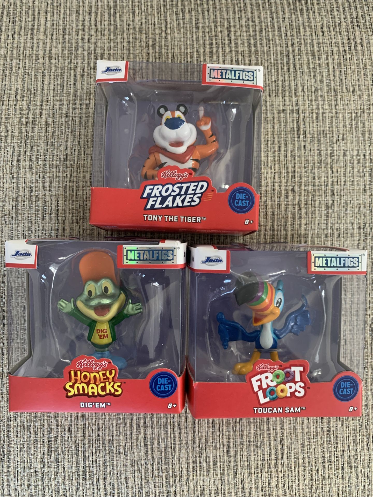 KELLOGG FROSTED FLAKES