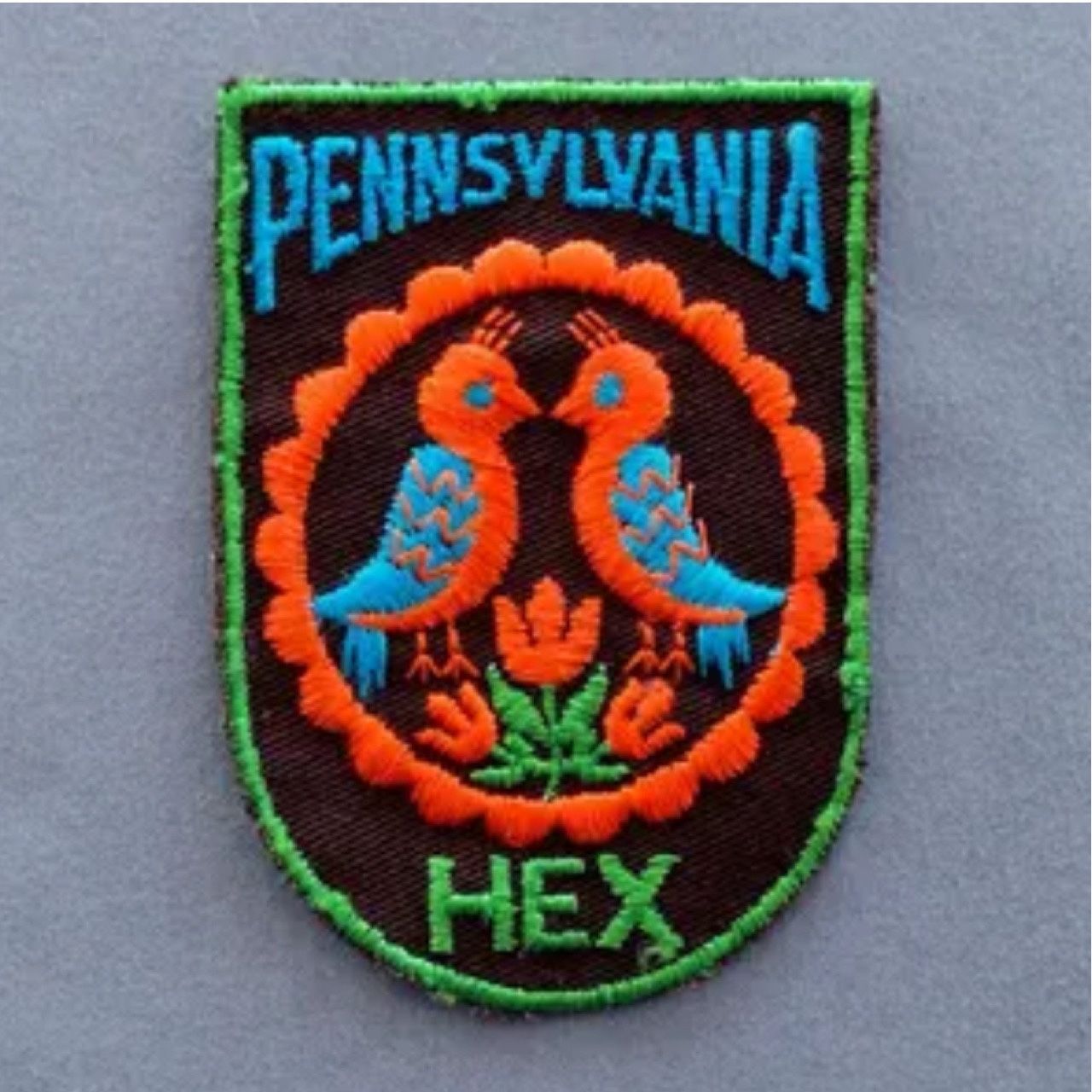 Vintage 80s Voyager Pennsylvania Hex State Dutch Travel Souvenir Patch Made USA
