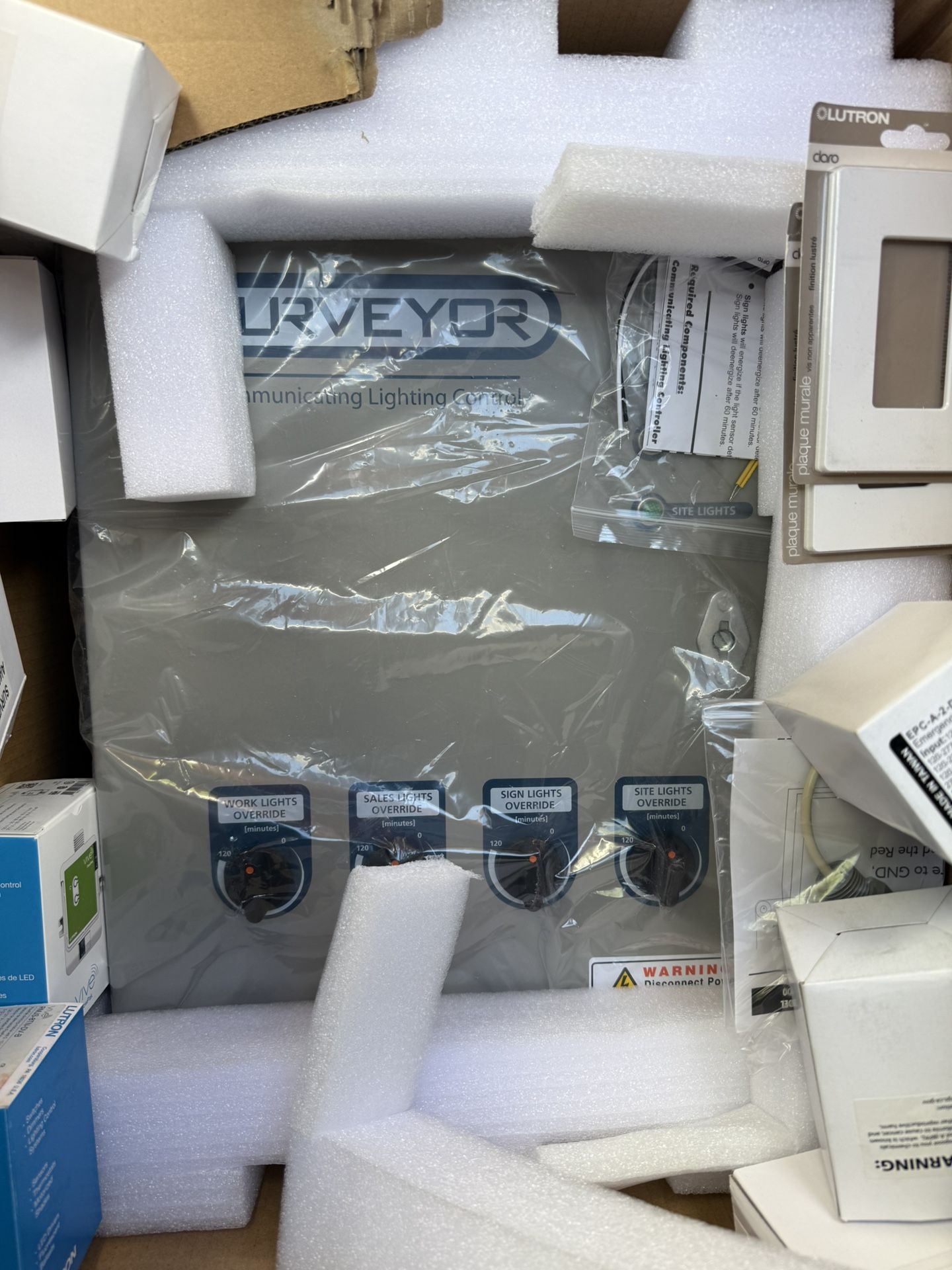 Surveyor Lighting control box with controls