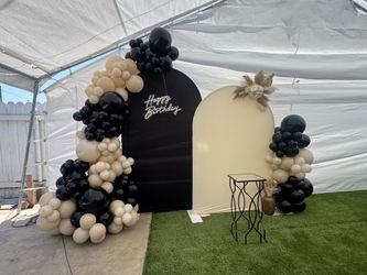 Graduation decorations