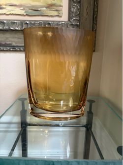 Amber-tinted glass with textured fluted rim 8”